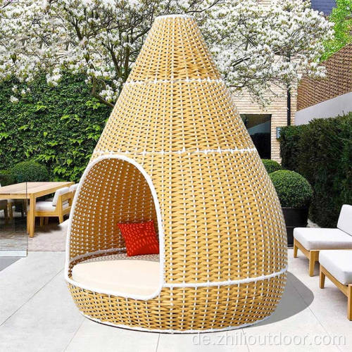 Außenbett mit Baldachin Rattan Outdoor -Tagesbett